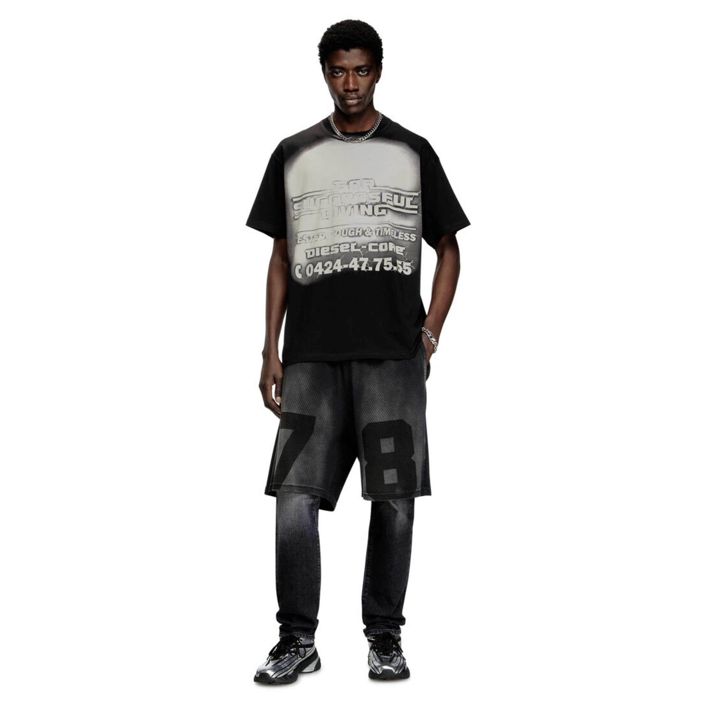 Diesel T-Shirt Boxt R15 Logo Graphic Black